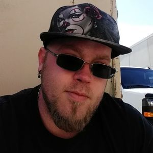 Meet your Posher, Adrian